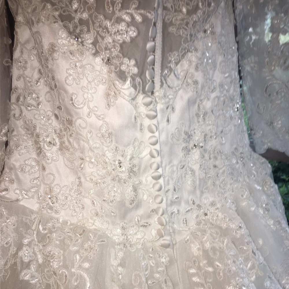 Alfred Angelo Wedding dress size 16 NWT - Picture 7 of 17